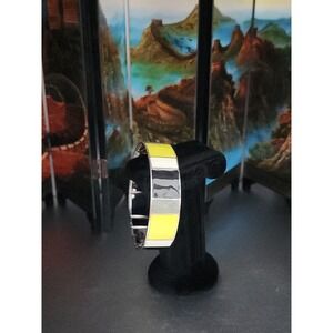 CHARMING CHARLIE Bangle Bracelet White Yellow Black Enamel Inlay Silver Tone 8"